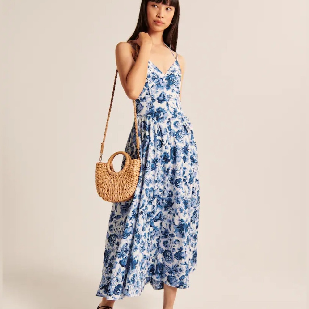 Abercrombie & Fitch Blue Floral Strappy Dress NWT